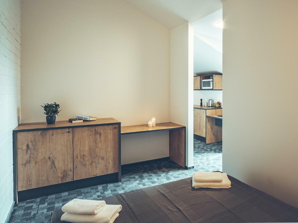 Self Check-In Hotel Railway Apartments فيلنيوس المظهر الخارجي الصورة