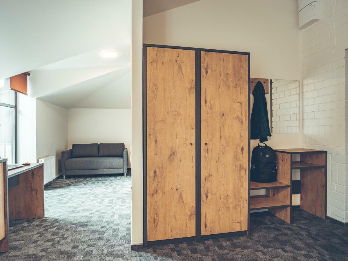 Self Check-In Hotel Railway Apartments فيلنيوس الغرفة الصورة