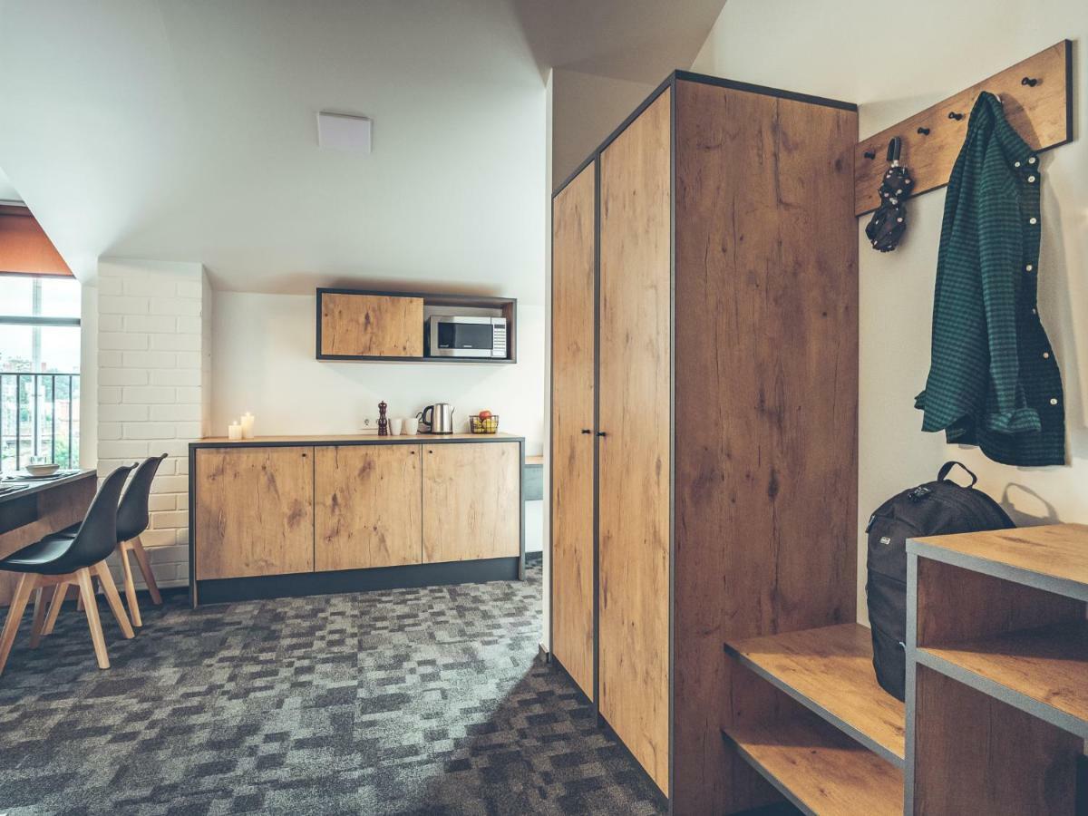 Self Check-In Hotel Railway Apartments فيلنيوس المظهر الخارجي الصورة