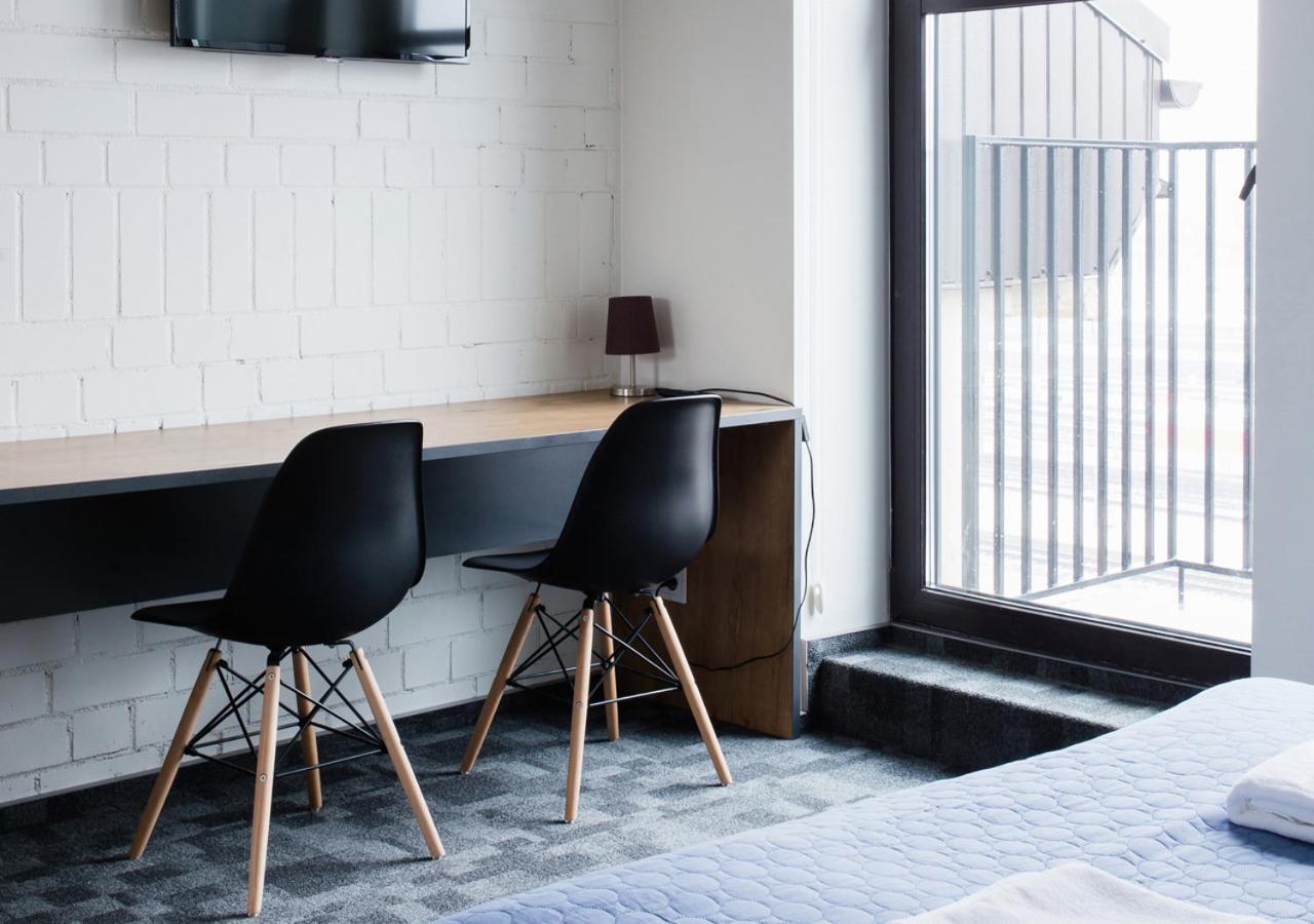 Self Check-In Hotel Railway Apartments فيلنيوس المظهر الخارجي الصورة